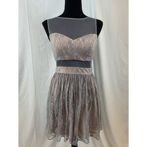 Hailey Logan By Adrianna Papell‎ Juniors Size 3/4 Gray Blush Pink Mini Dress